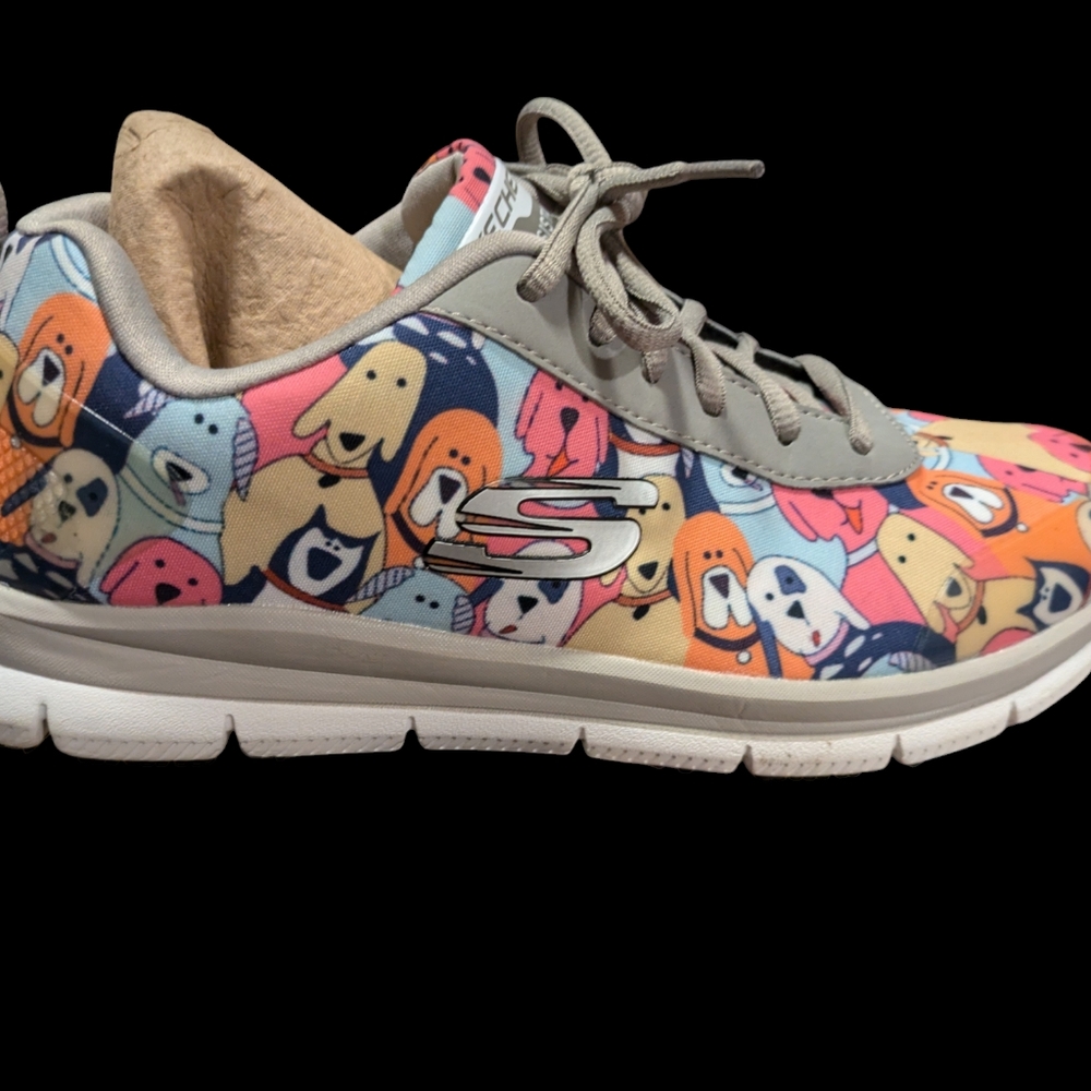 Skechers Healthcare Pro Sr Colorful Dog Print work shoes size 10 w/Box Like New
